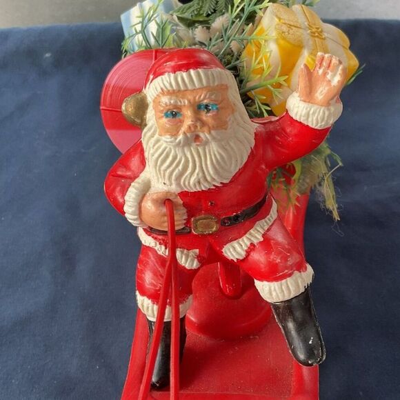 Vintage Christmas Santa Sleigh Ornament - Picture 5 of 7